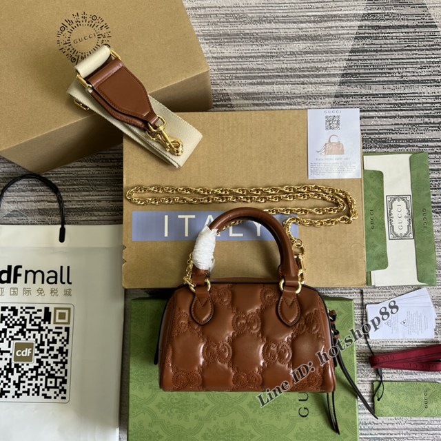 Gucci官網2022新款壓花G全皮女包 古馳G Gmatelassé皮革鏈條肩背包702251 gqy4635